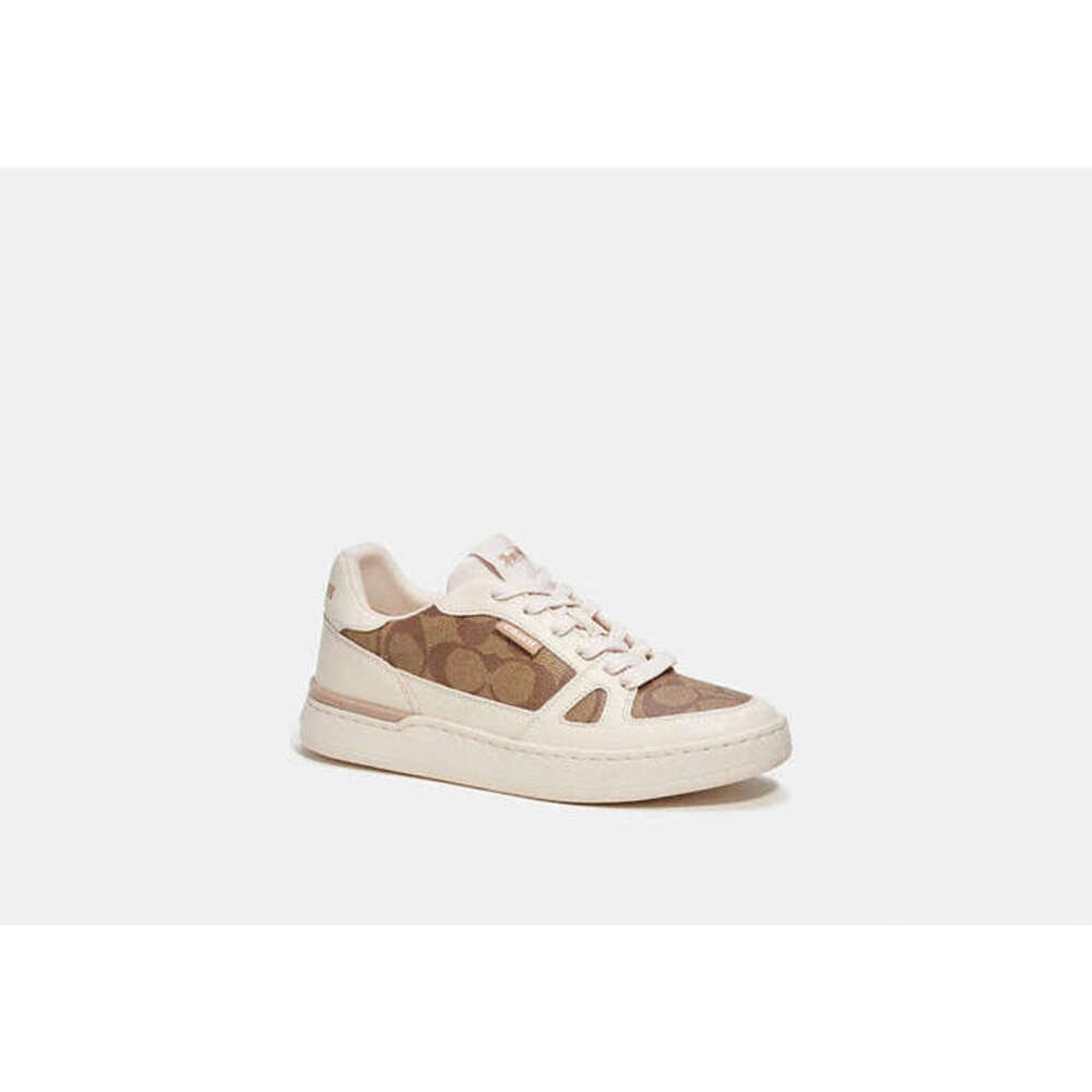 Clip Court Low Top Sneaker In Signature Canvas